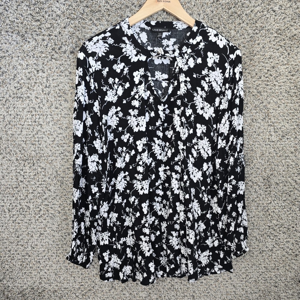 Lane Bryant Top Womens Plus 14/16 Black Keyhole Neck Blouse Flowy Long Sleeve